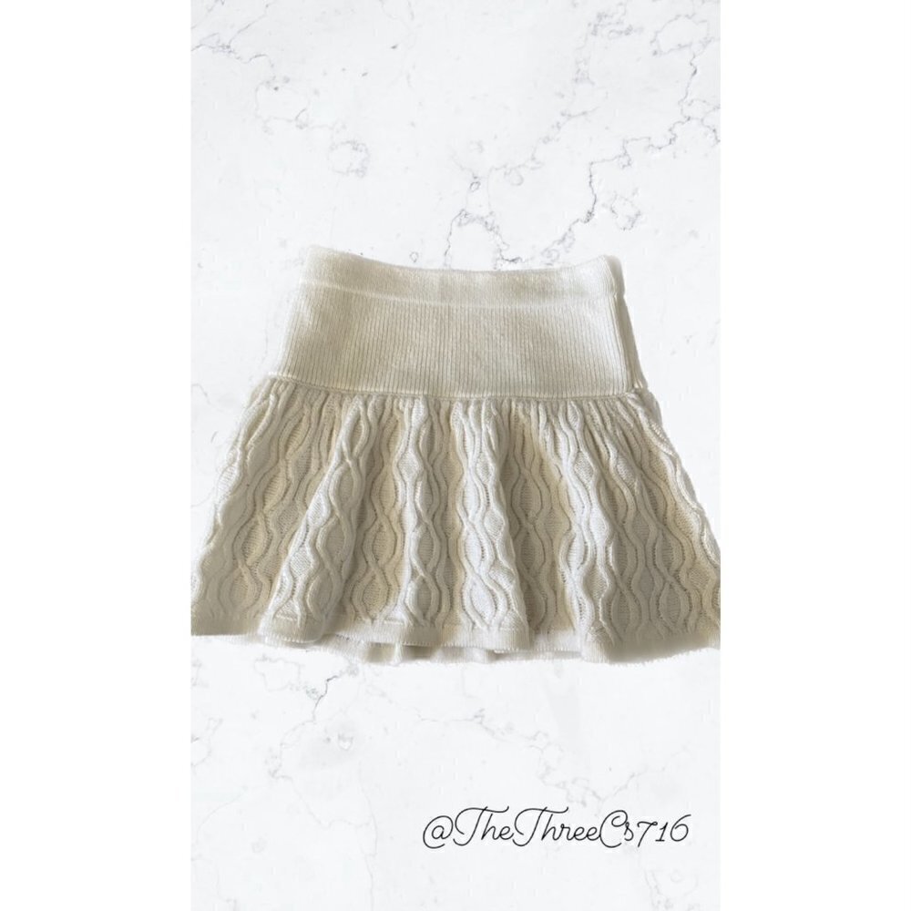 Kids (Girls) Size 5/6 Cable Knit Skirt White NWOT